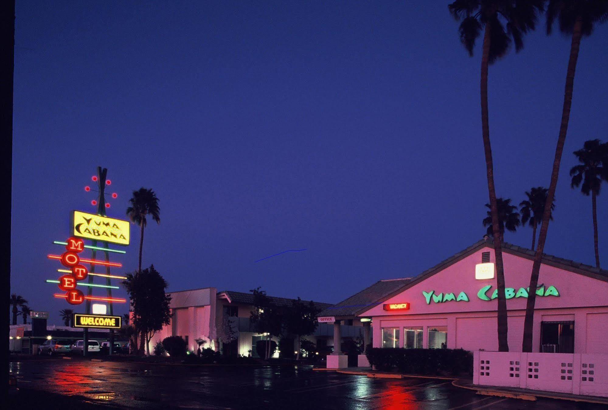 Econo Lodge Inn & Suites Yuma I-8 Экстерьер фото